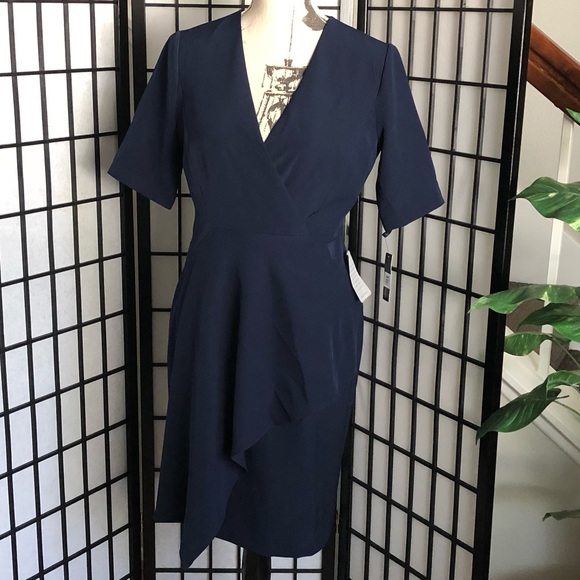 Maggy London Dresses & Skirts - NWT Maggy London navy blue dress